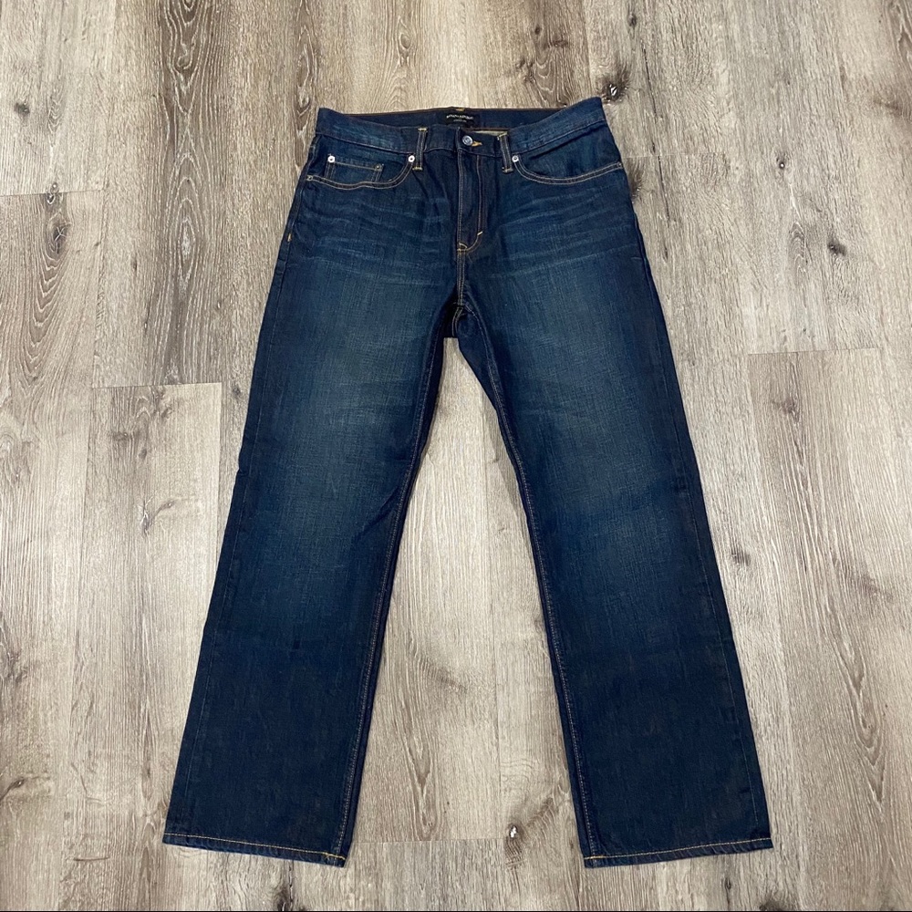 Banana Republic men’s jeans; W33 L30